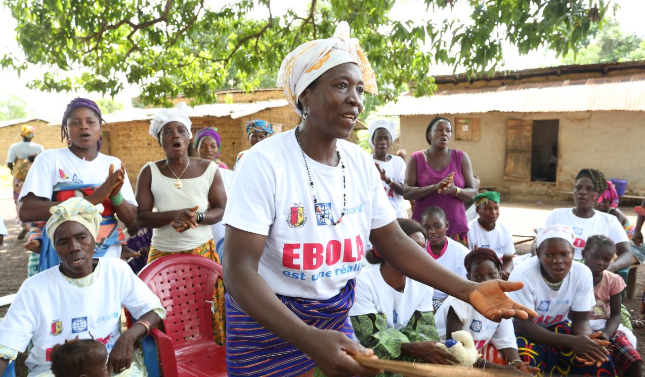 Residents of Bouramayah Village in Bouramayah Village, Guinea, 2015. © Dominic Chavez/World Bank