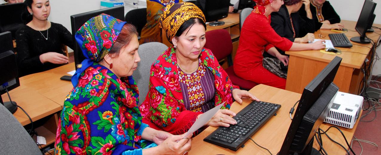 Statisticians entering data into the database for further processing and analysis. Turkmenistan. © World Bank