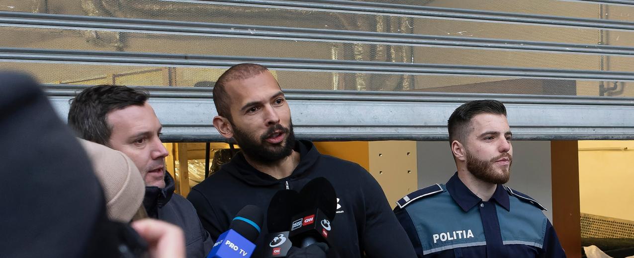 Andrew Tate in policy custody in Bucharest, Romania. © LCV/ Shutterstock ID: 2254142455