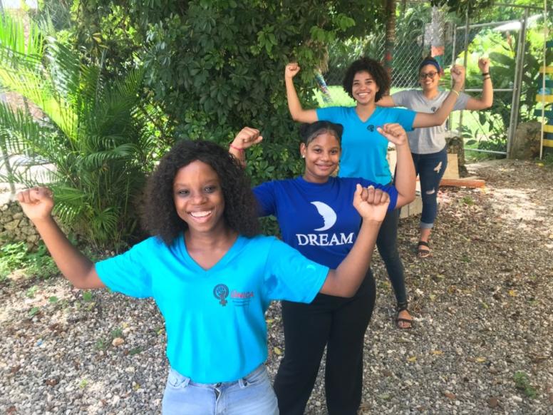 Girls in the Dominican Republic participate in a gender-based skills training and empowerment programme. ©DREAM Project/Sophia D’Angelo